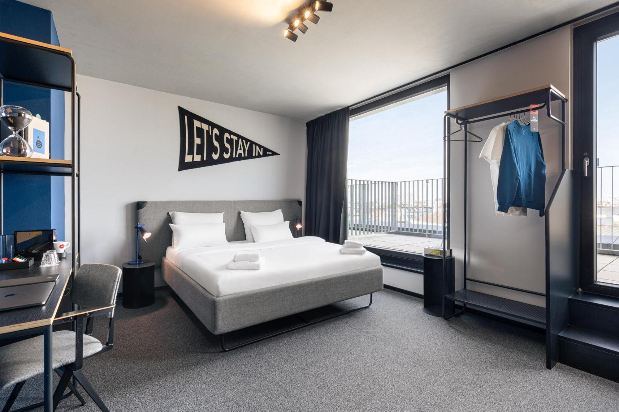 The Social Hub Vienna Hotel Exterior foto Let's stay in
